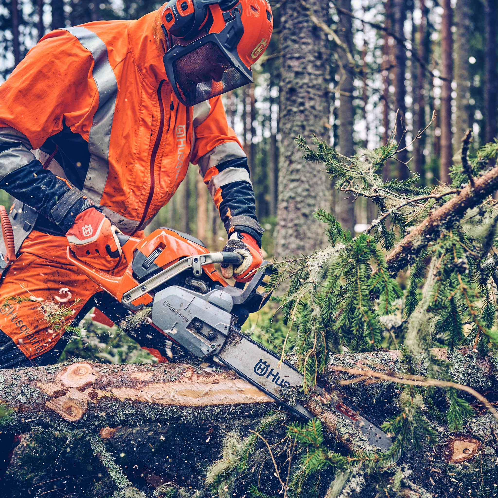 Husqvarna 562 XP Mark II Chainsaw 18"