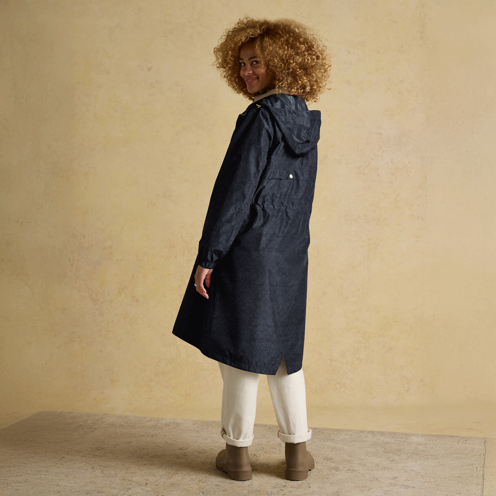 Joules Holkham Waterproof Packable Raincoat Navy