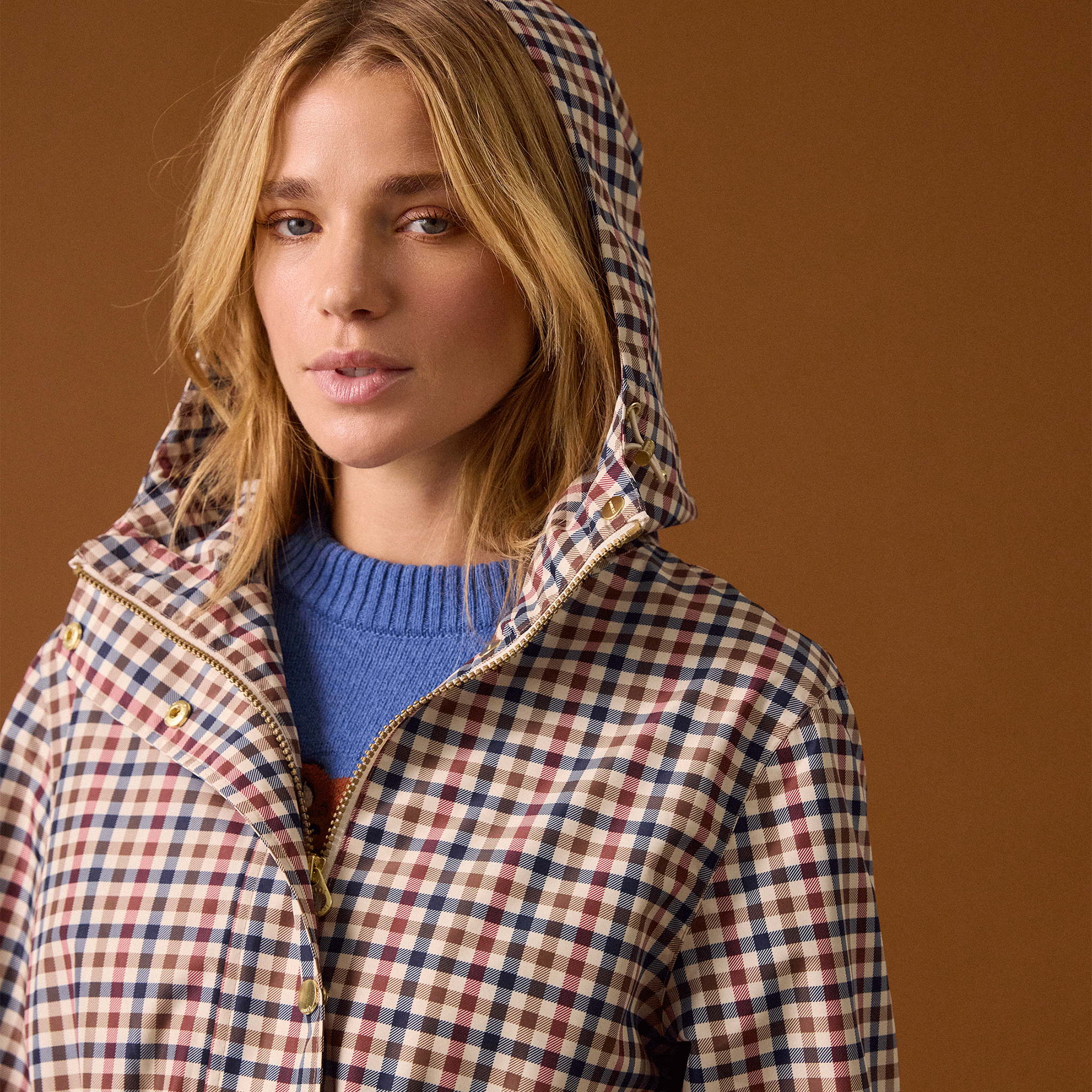 Joules Holkham Waterproof Packable Raincoat With Hood in Gingham