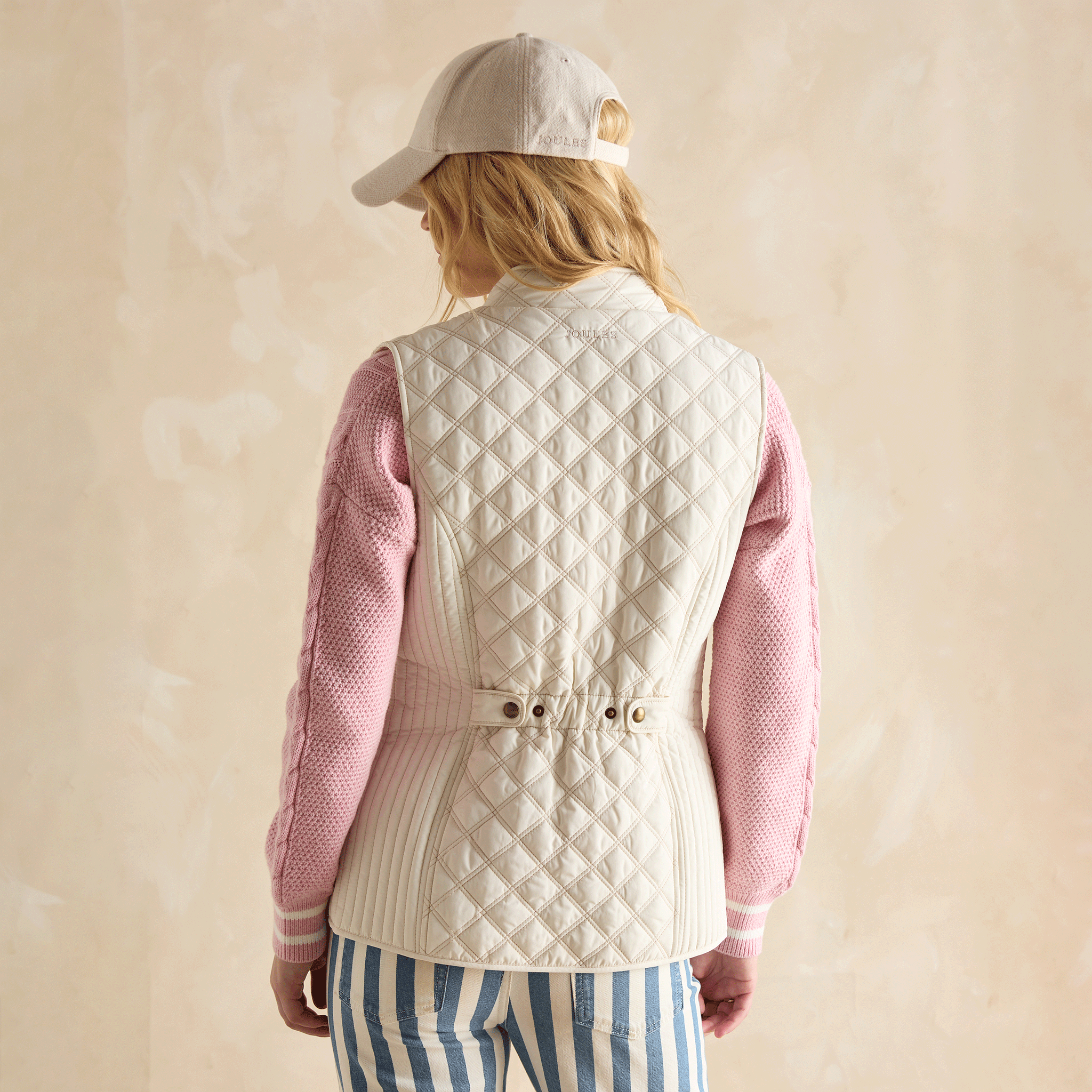 Joules Minx Showerproof Diamond Quilted Gilet Cream