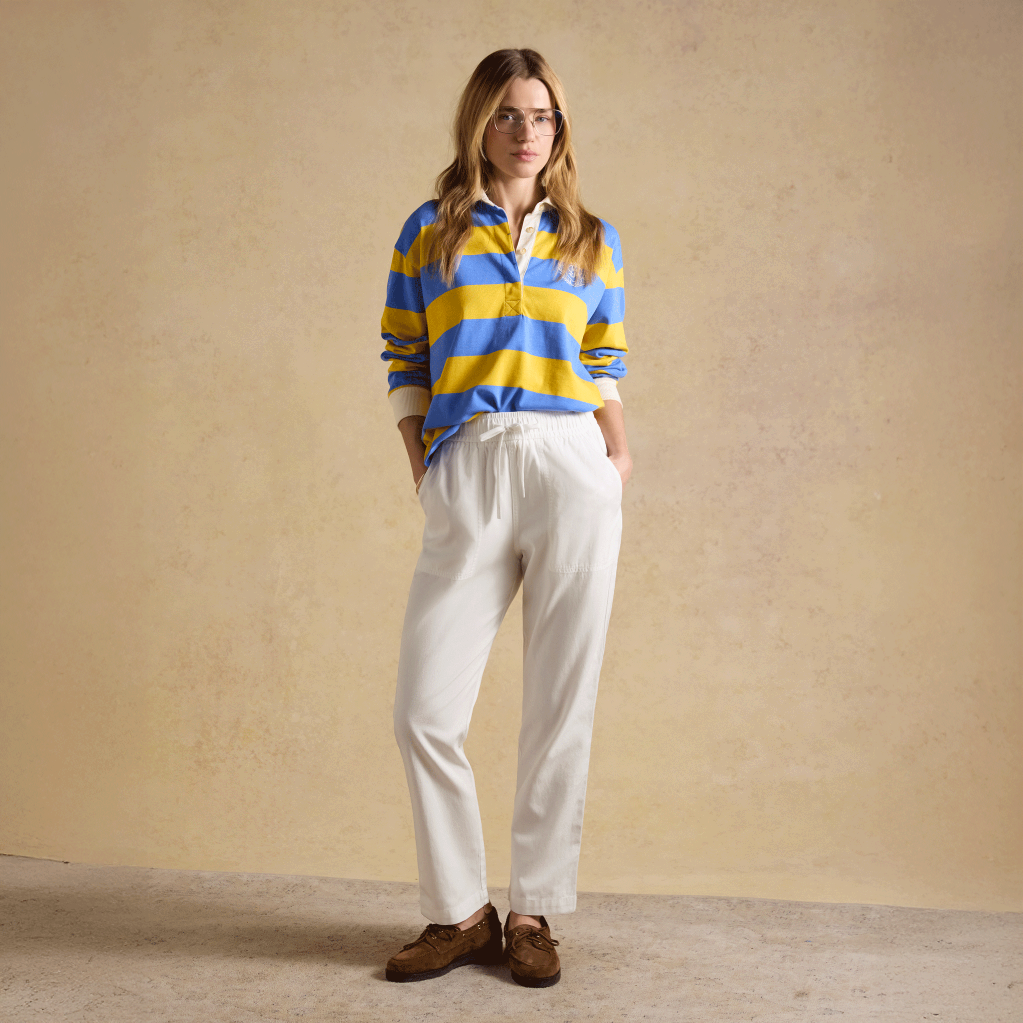 Joules Relaxed Chino in White