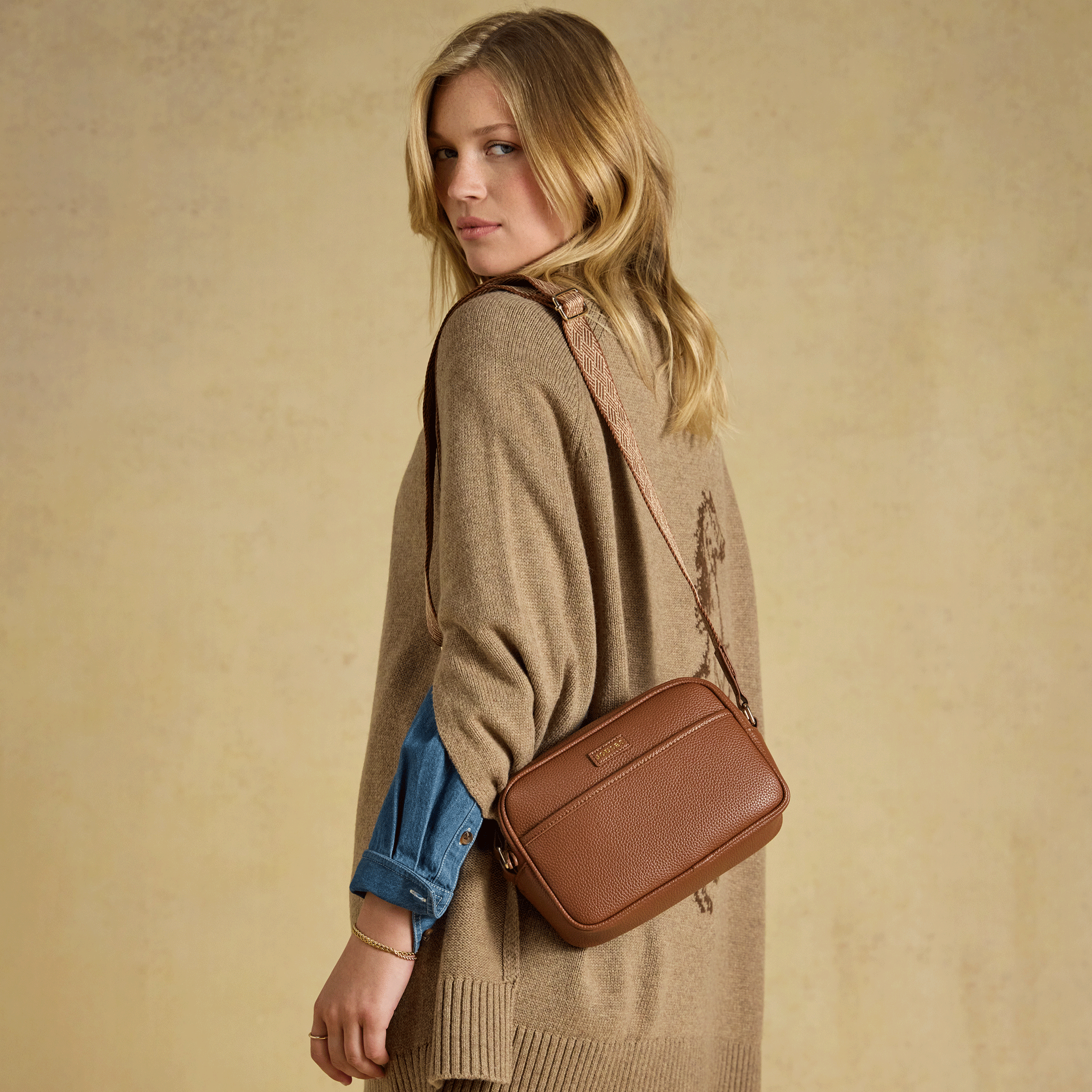 Joules Trent Women’s Faux Leather Cross-Body Bag Tan Brown