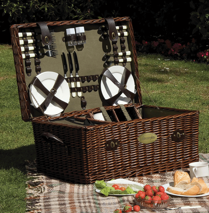 Lifestyle Family Sized Willow Picnic Hamper 3