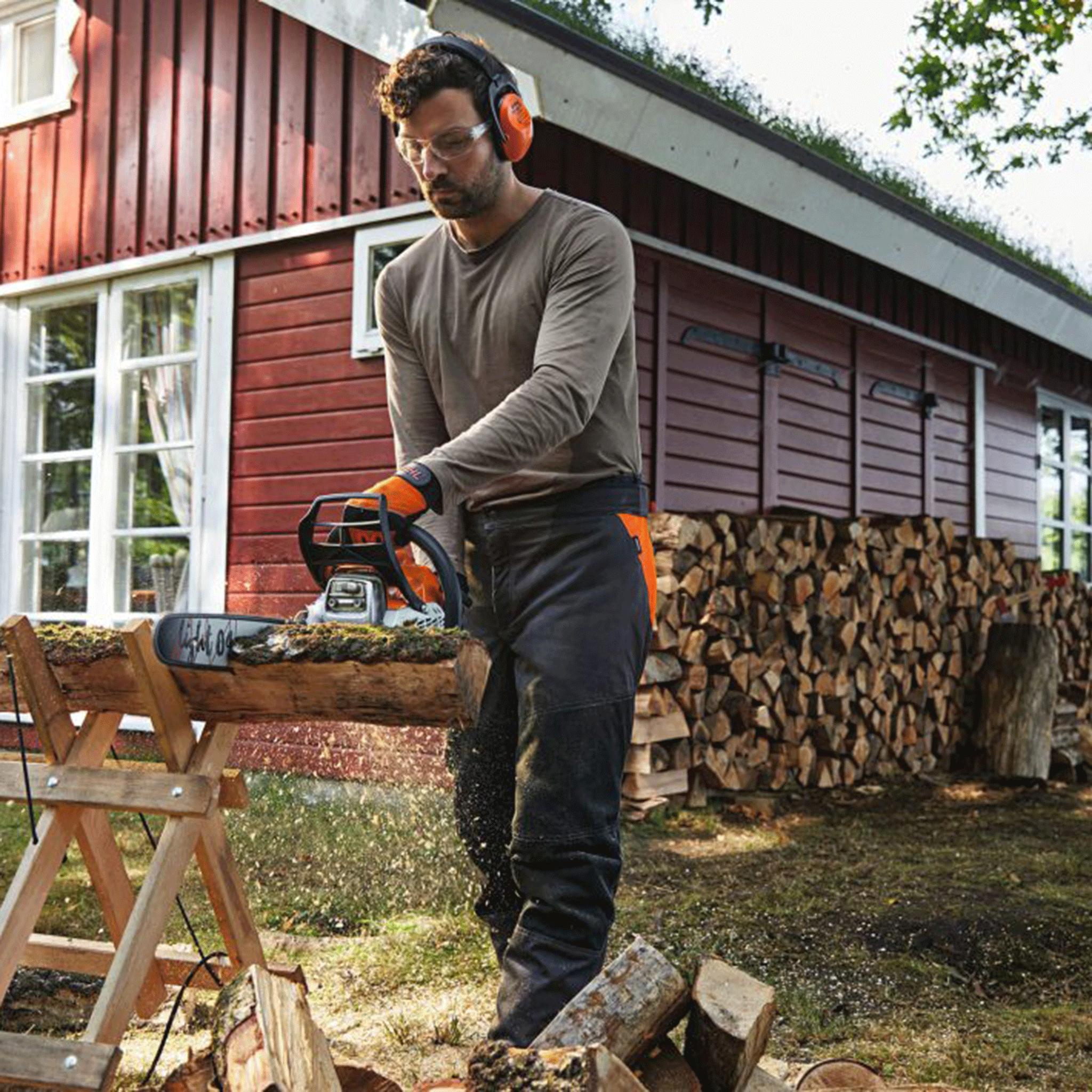Stihl MS 212 Chainsaw 16"