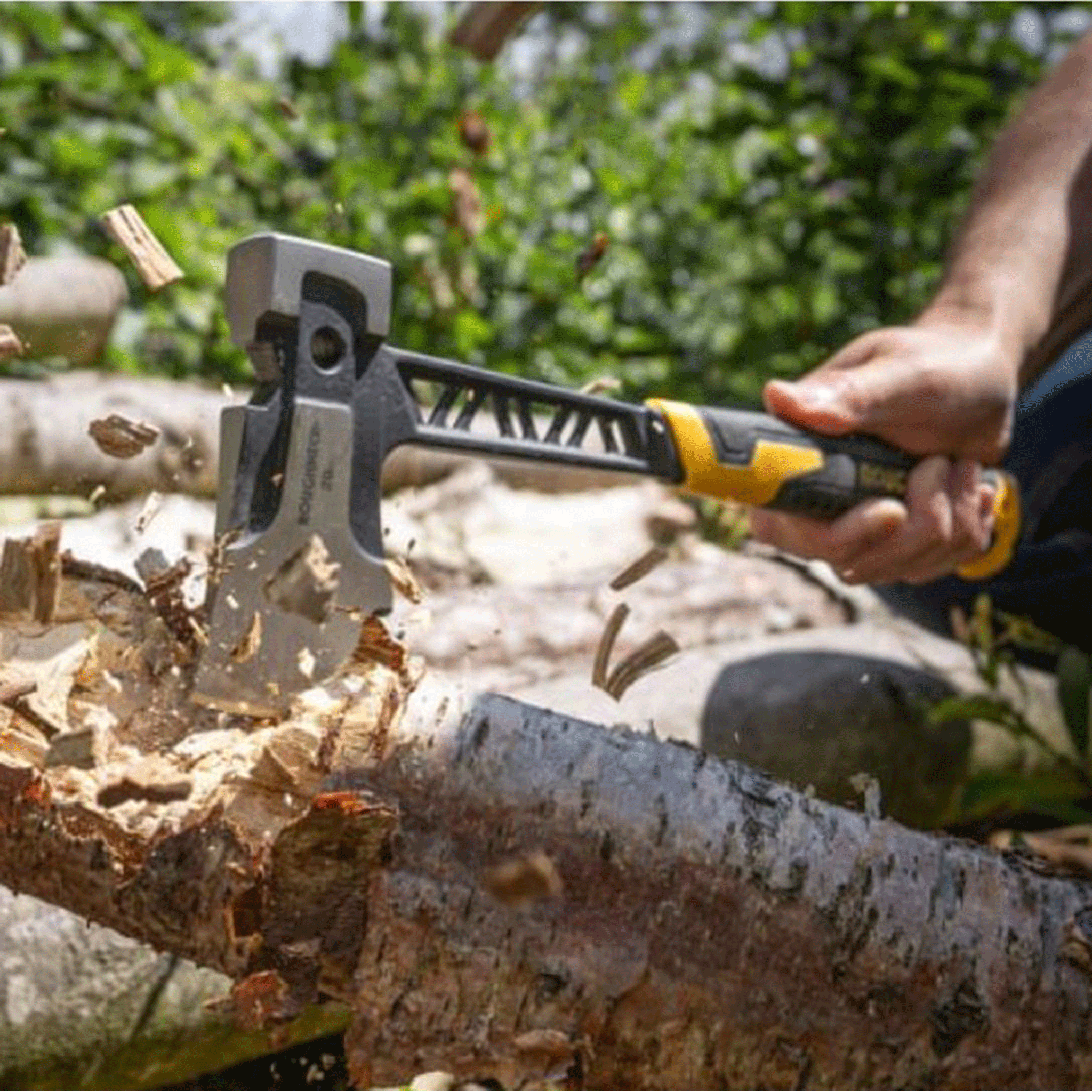 Roughneck Gorilla V-Series Axe 0.6kg (1 1/4lb)