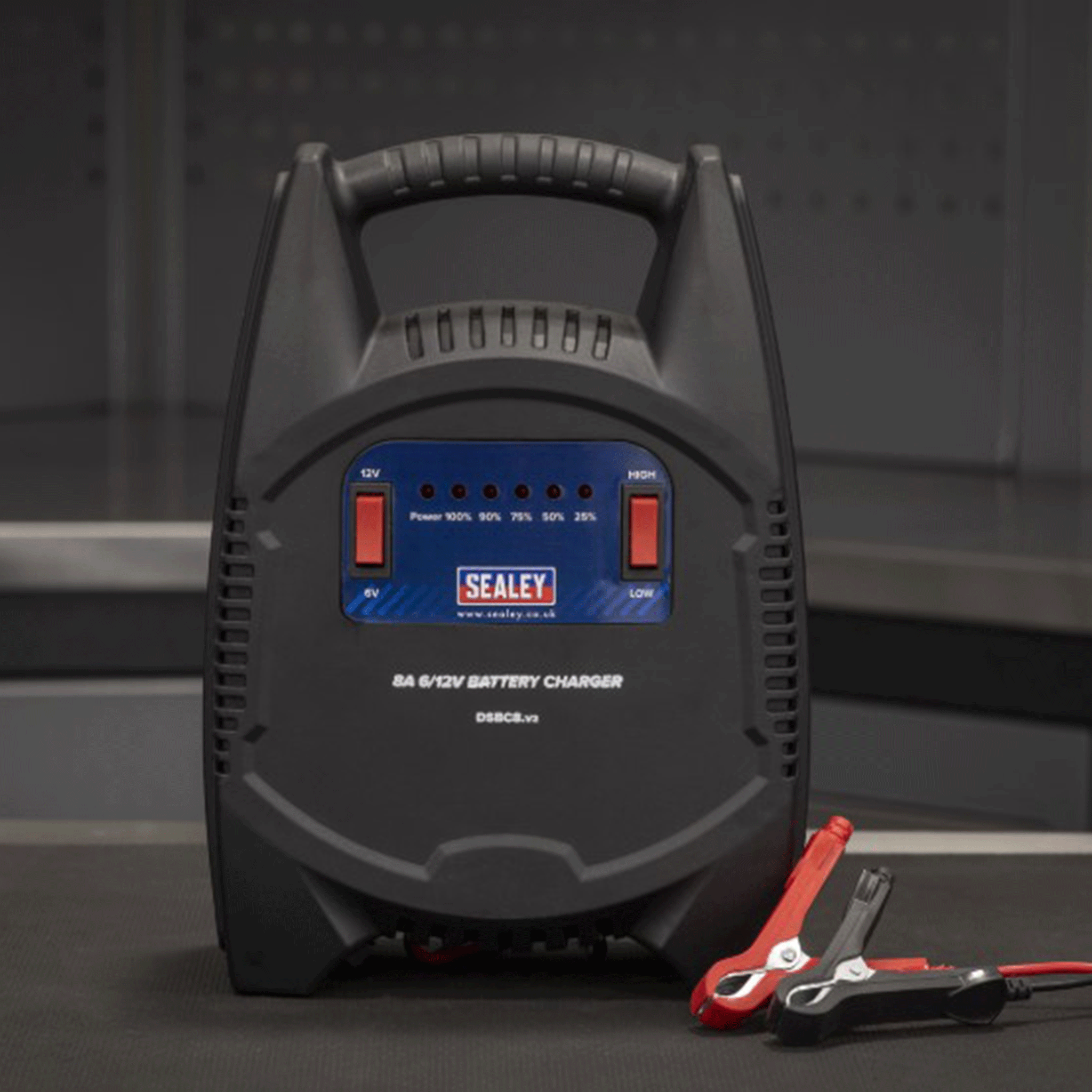 Sealey 8A 6 12V Battery Charger 230V