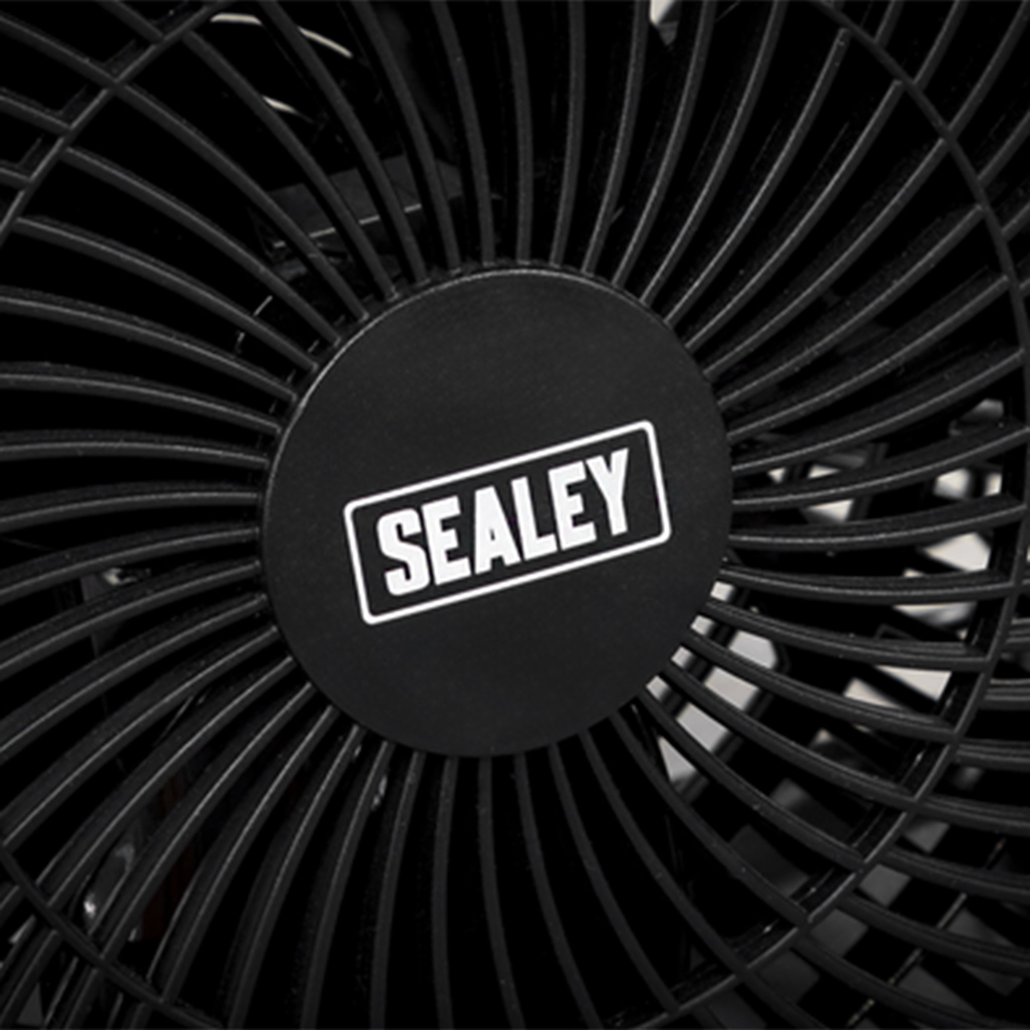 Sealey SFF08 8" Desk & Floor Fan 230V