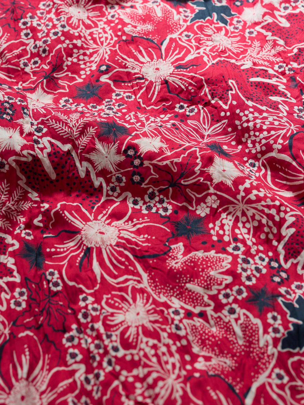 Seasalt Larissa Organic Cotton Shirt Winter Camelia Crimson 1