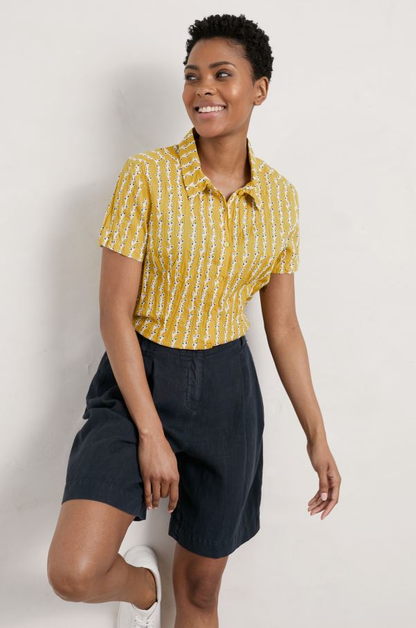 Seasalt Mrs Treloar Short Sleeve Shirt Seaweed String Dark Hay 2