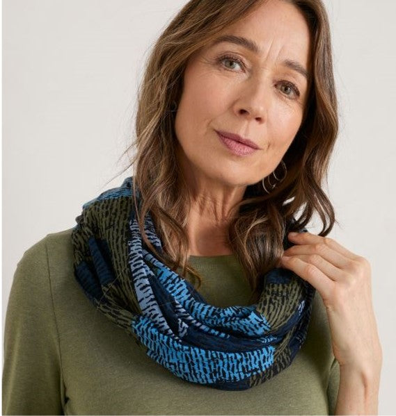Seasalt New Everyday Circle Scarf Cobbled Marks Sea Blue 1