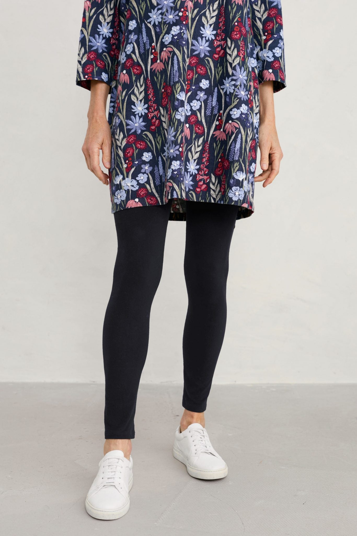 Seasalt Sea Dance Organic Cotton Leggings Black 3