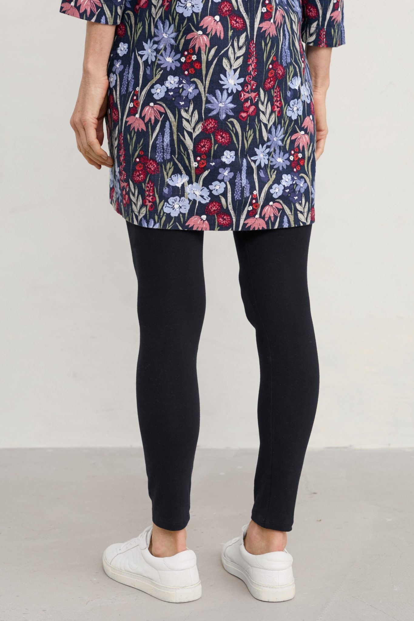 Seasalt Sea Dance Organic Cotton Leggings Black 4