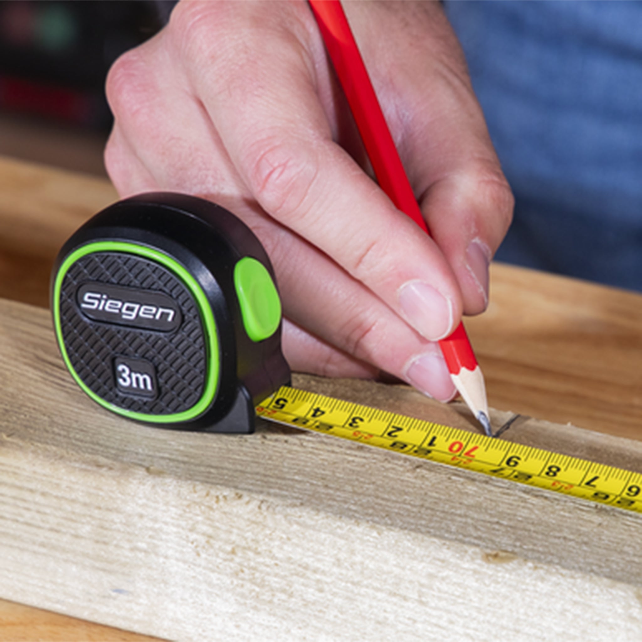 Siegen S01327 Auto Lock Tape Measure 3m x 16mm