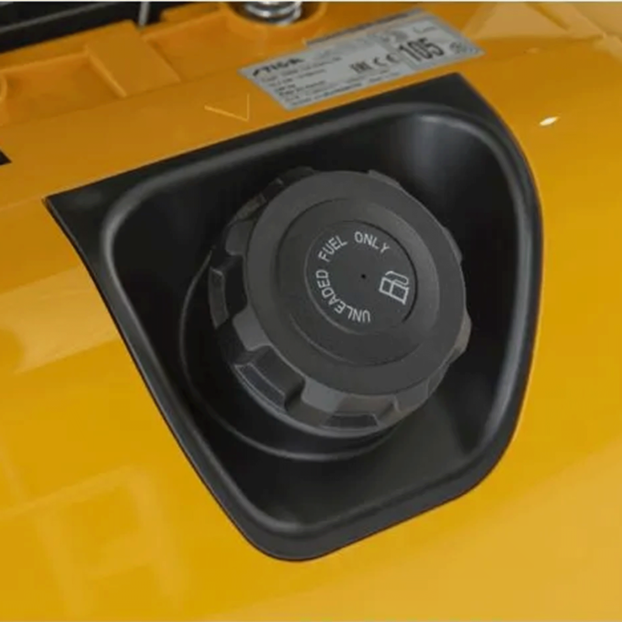 Stiga Tornado 9121 W Petrol Garden Tractor