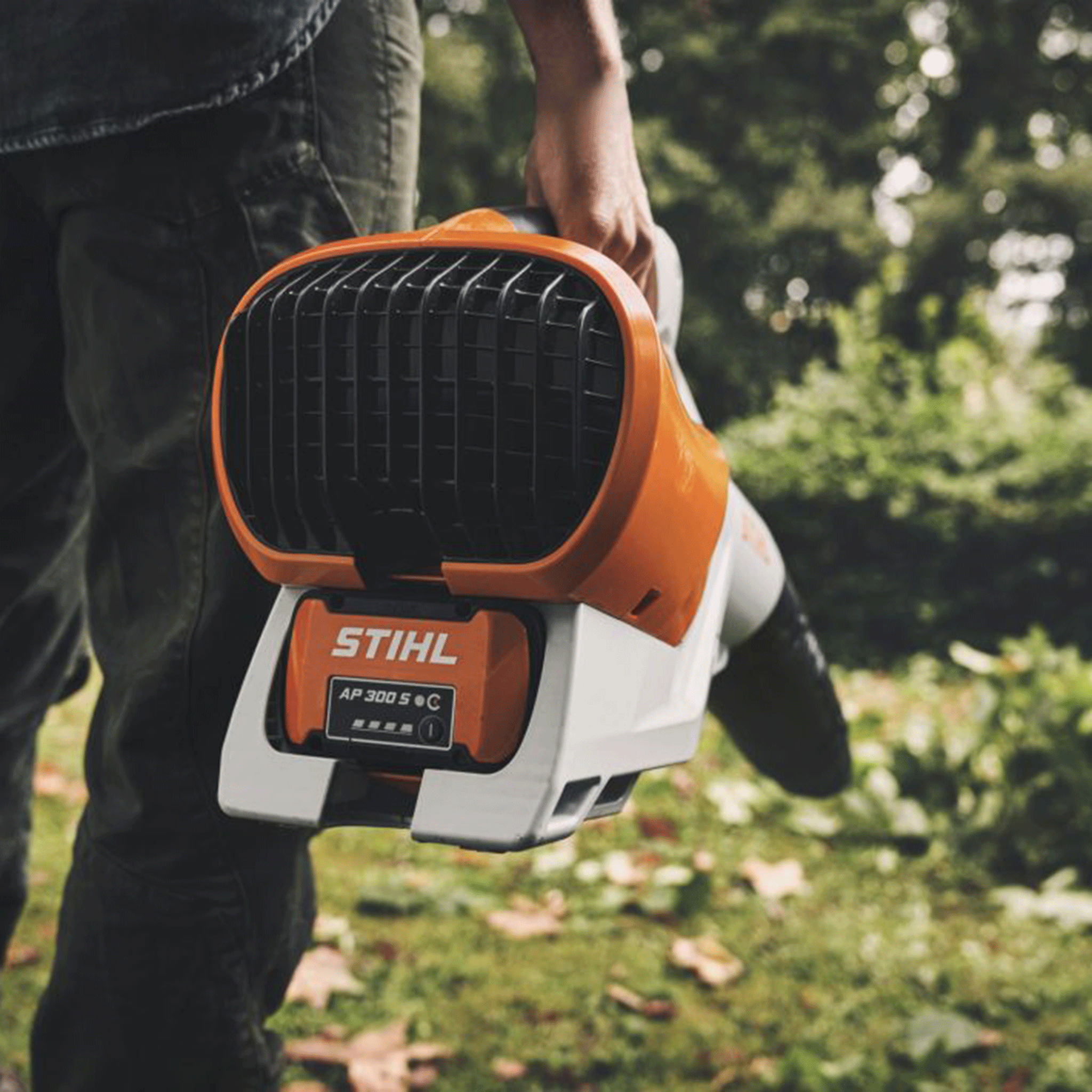 Stihl BGA 250 Cordless Leaf Blower - Tool Only