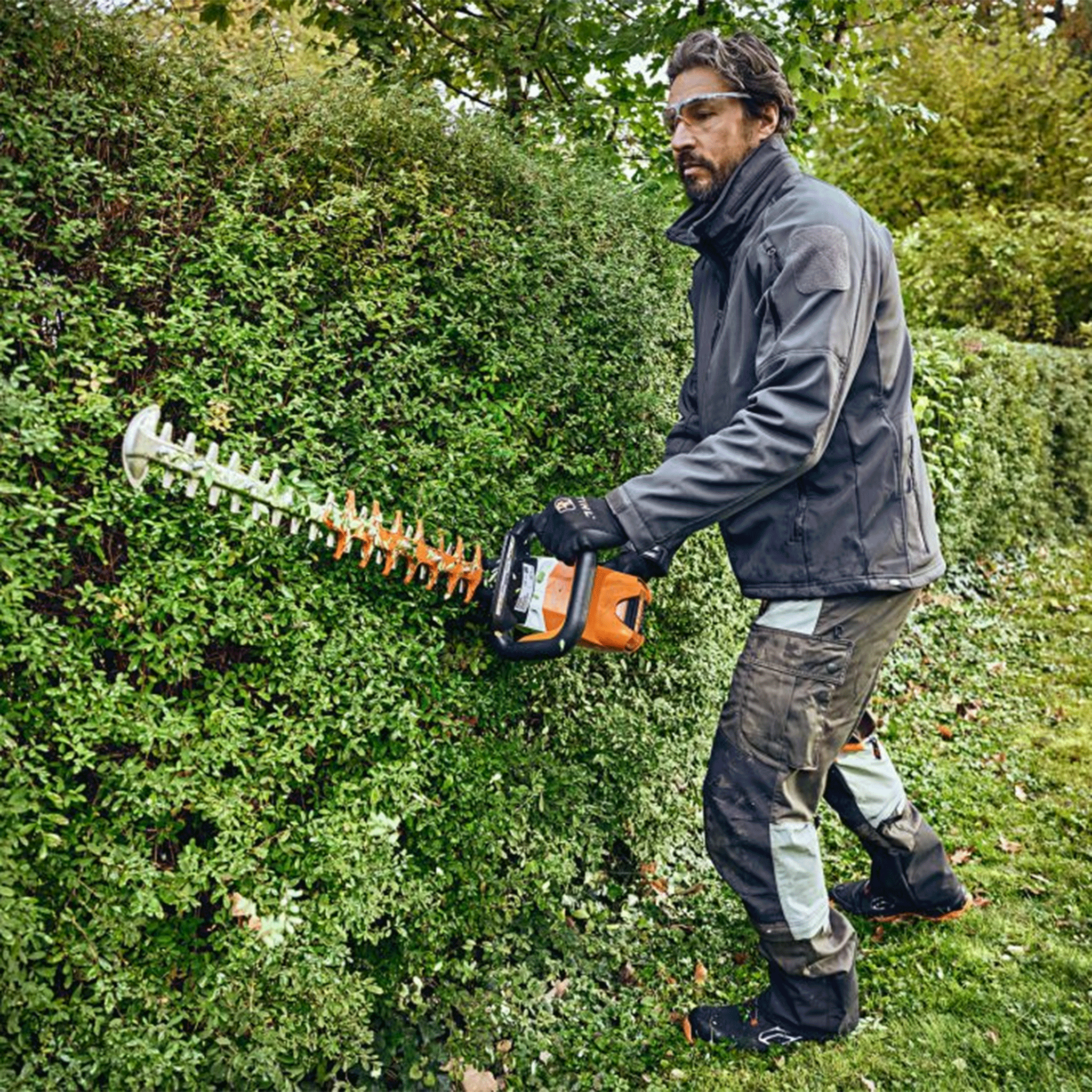 Stihl HSA 100 Cordless Hedge Trimmer Tool Only