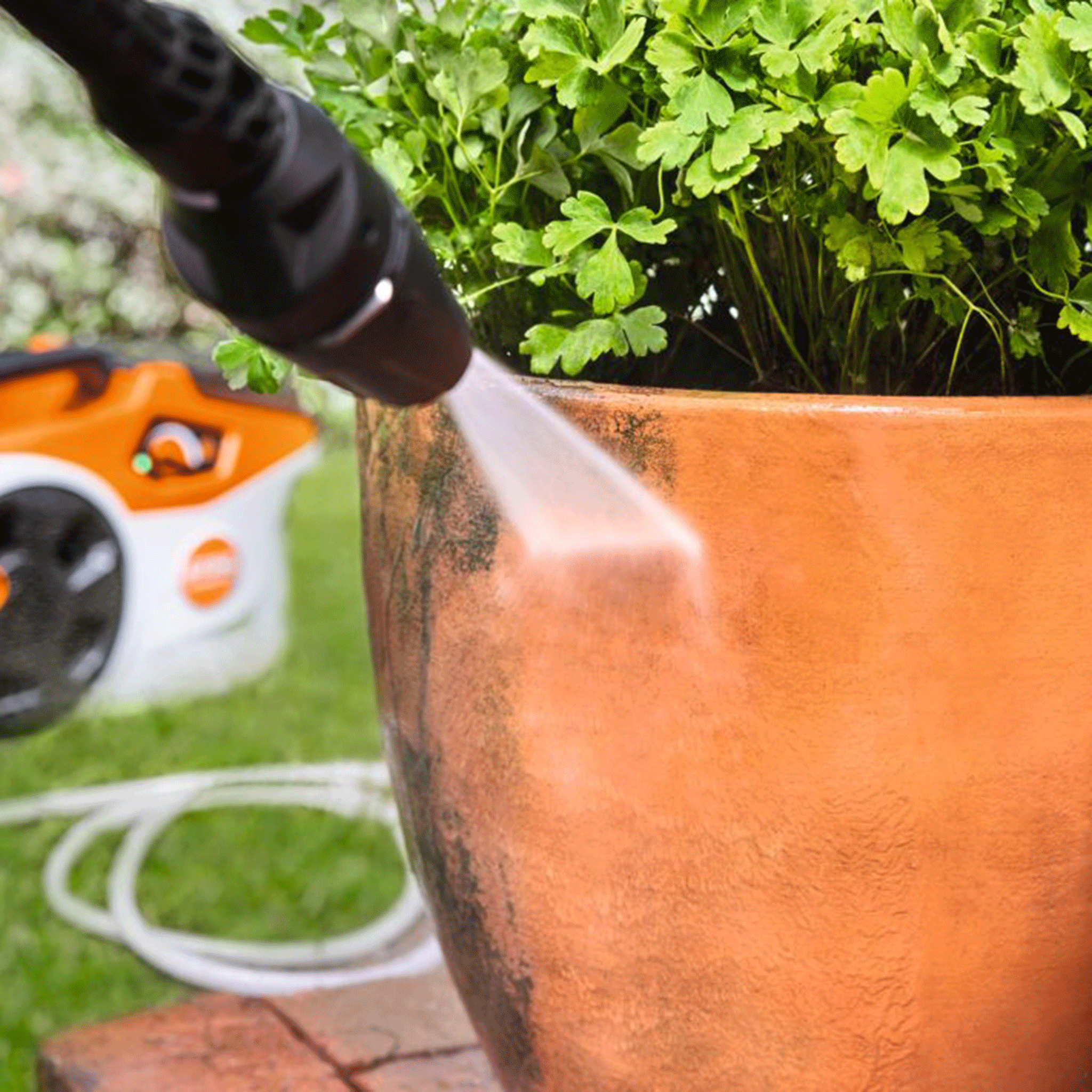 Stihl REA 60 Plus Cordless Pressure Washer Tool Only