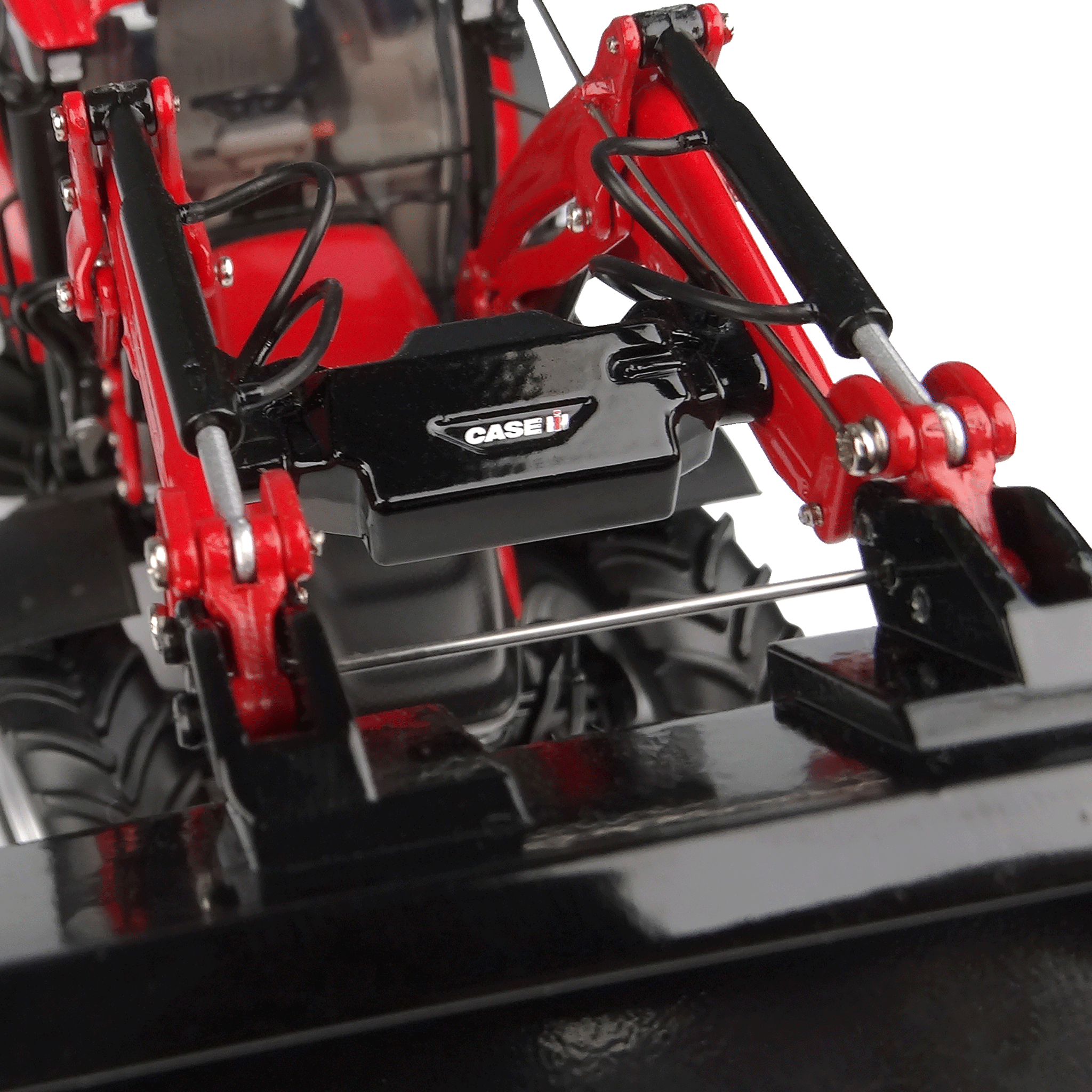 Universal Hobbies Case IH Farmall 120C Tractor with Front Loader 1:32 Scale