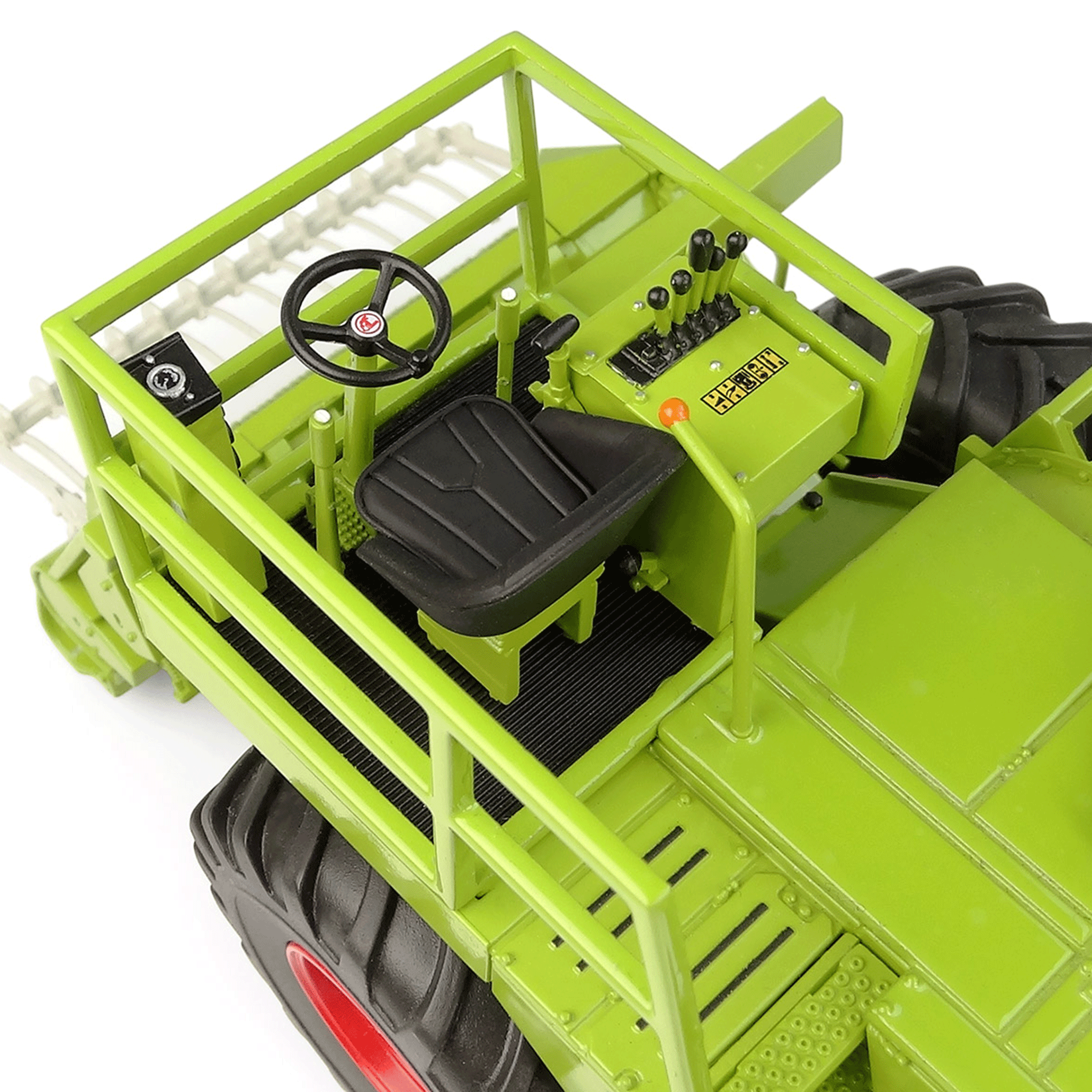 Universal Hobbies Claas Jaguar 80 SF with Pickup Head Limited Edition 1:32 Scale