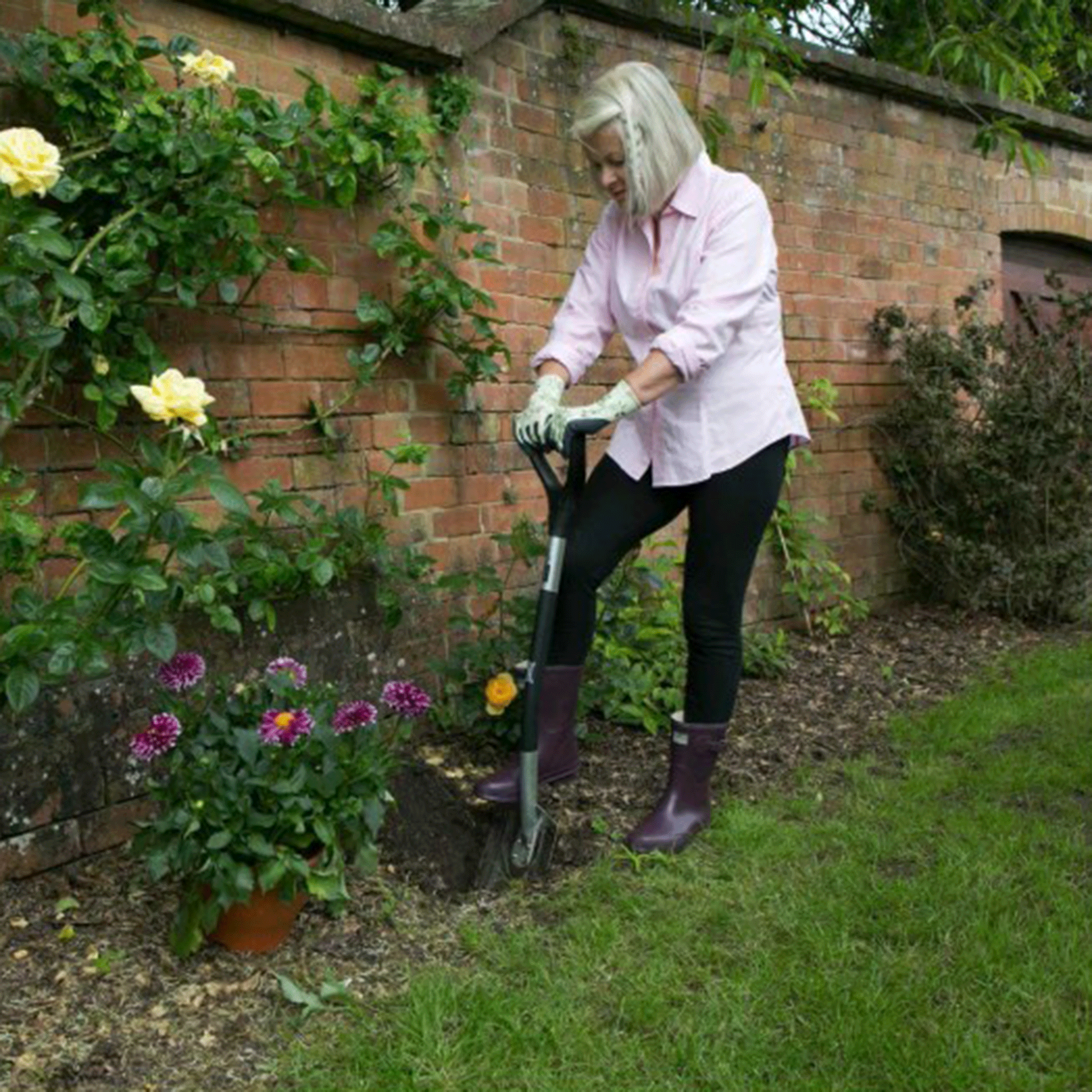 Wilkinson Sword Ultralight Stainless Steel Digging Spade